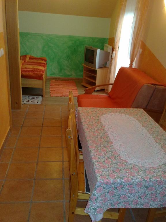 Apartment Beli Zajec