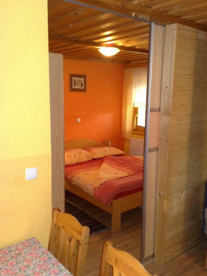 Beli Zajec Apartment *